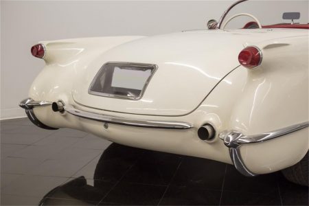 19731261-1954-chevrolet-corvette-std